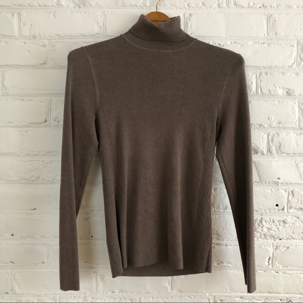 Chico’s Long-Sleeve Taupe Turtleneck | Size 0